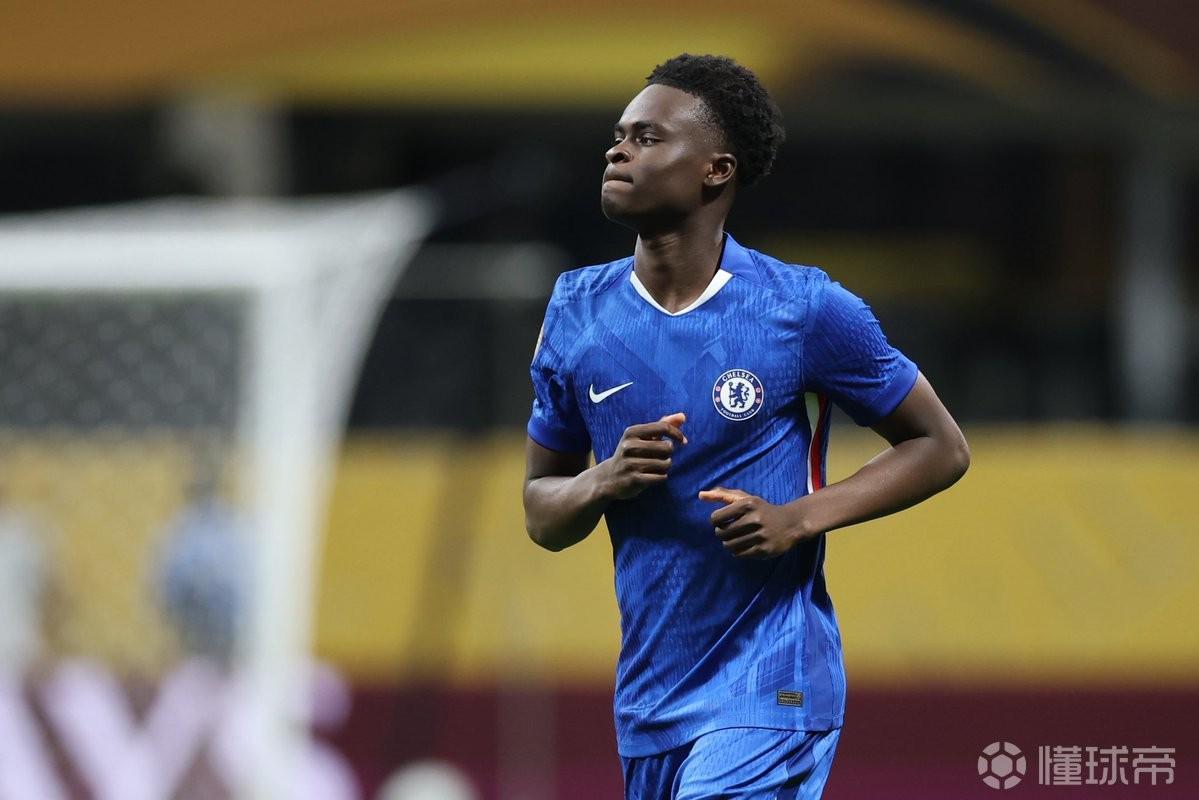 意媒：罗马可能签不下桑乔，已将转会重点转为切尔西的乔治